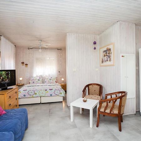 Leyad Hashmura Lodging イェソード・ハマアラ エクステリア 写真