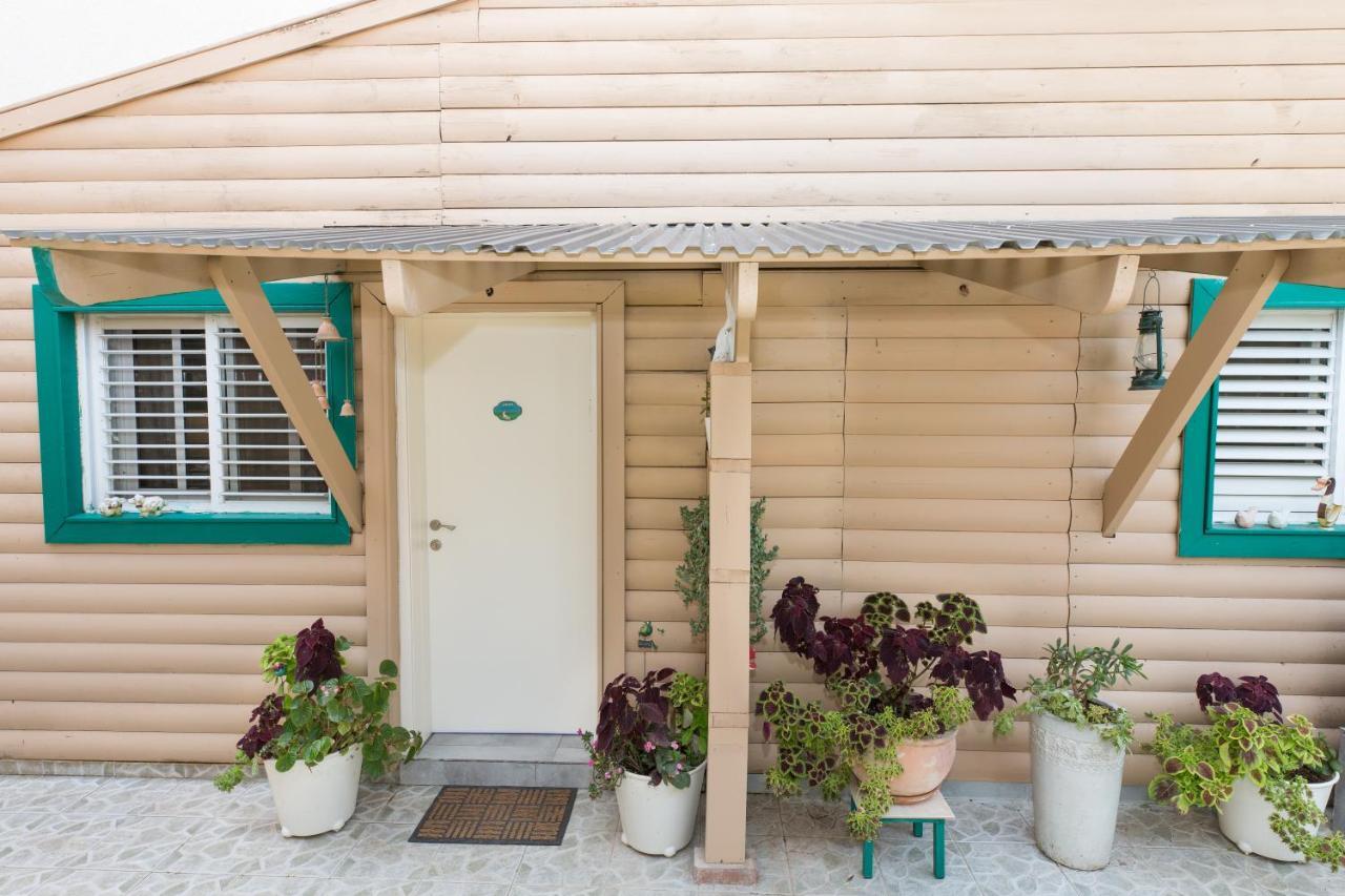 Leyad Hashmura Lodging イェソード・ハマアラ エクステリア 写真