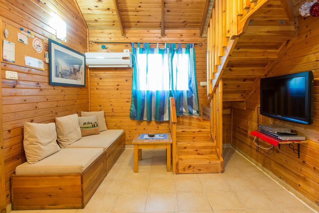 Leyad Hashmura Lodging イェソード・ハマアラ エクステリア 写真