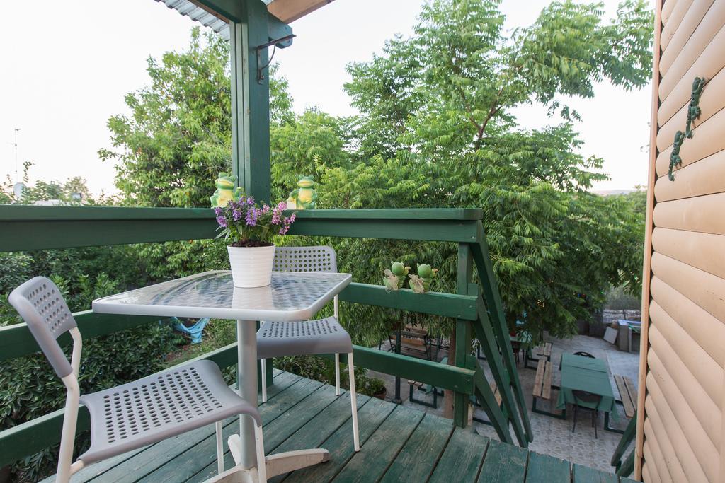 Leyad Hashmura Lodging イェソード・ハマアラ エクステリア 写真